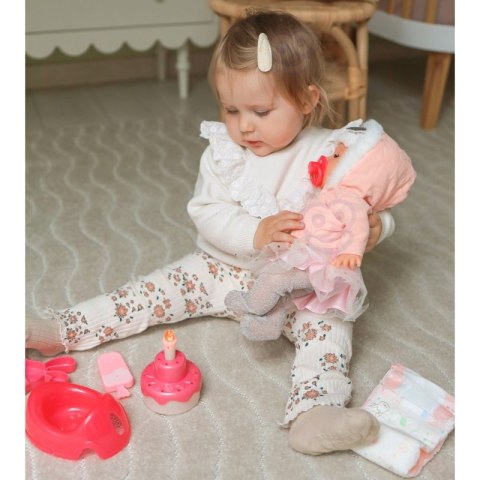 WOOPIE ROYAL Lalka Interaktywna Mała Zosia ma Urodziny 35 cm + Akc. WOOPIE ROYAL Lalka Interaktywna Mała Zosia ma Urodziny 35 cm + Akc.