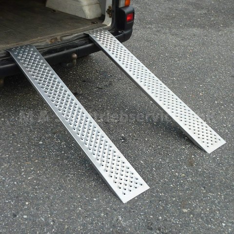 Rampy aluminiowe najazdowe 2x200cm 400kg antypoślizgowe lekkie składane Rampy aluminiowe najazdowe 2x200cm 400kg antypoślizgowe lekkie składane